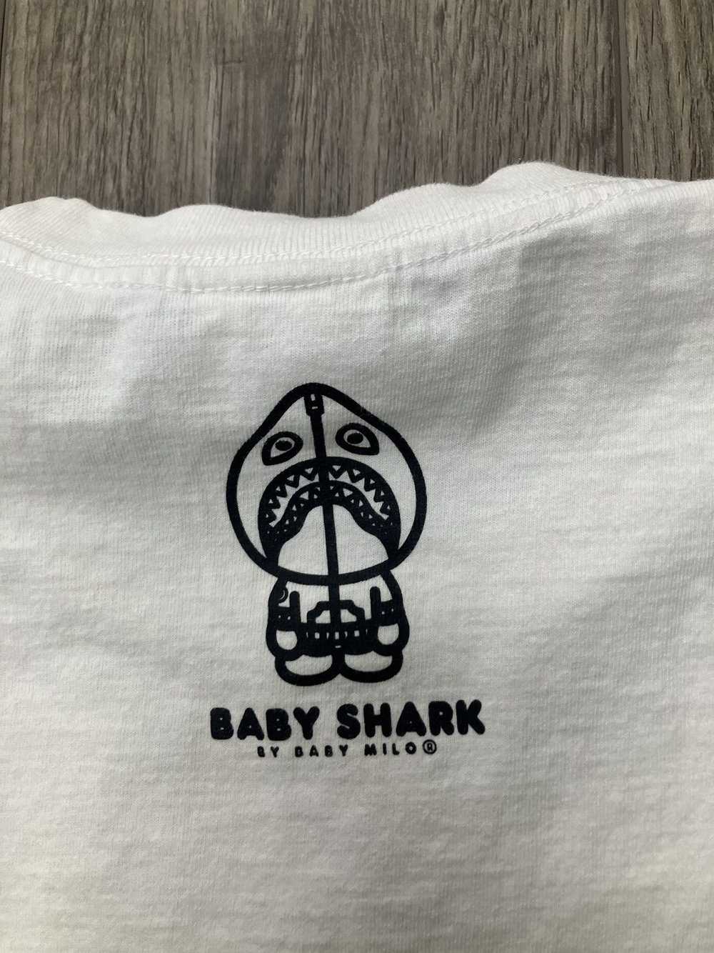 Bape Bape Baby Milo Baby Shark Tee Size L - image 4