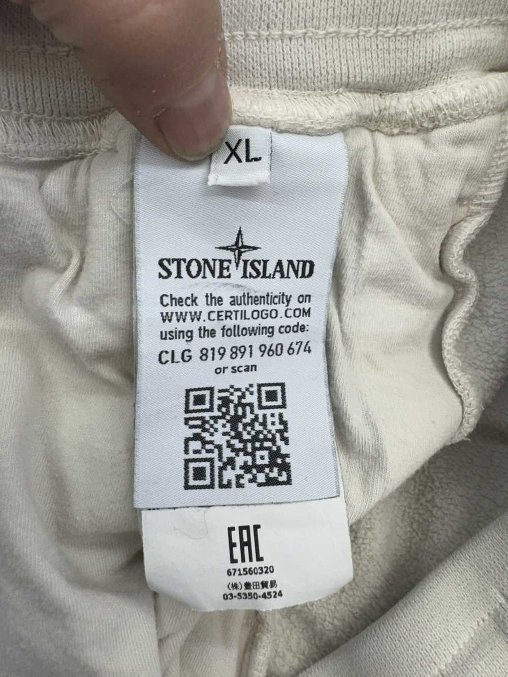 Stone Island CARGO ZIP-POCKET SWEATPANTS WHITE (X… - image 11