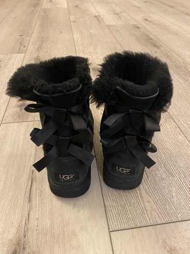 Ugg Ugg silky bow boots