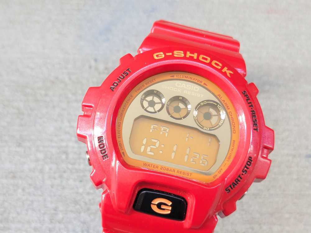 Casio × G Shock × Rare Casio G-Shock DW6900CB-4 R… - image 5