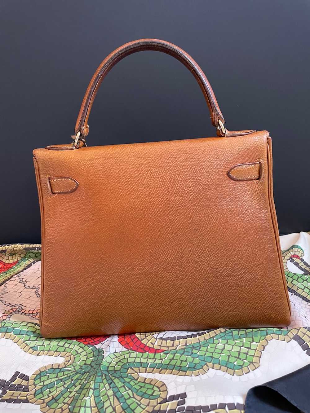 HERMÈS 1945 Iconic Vintage Kelly 28 Sellier Box G… - image 6