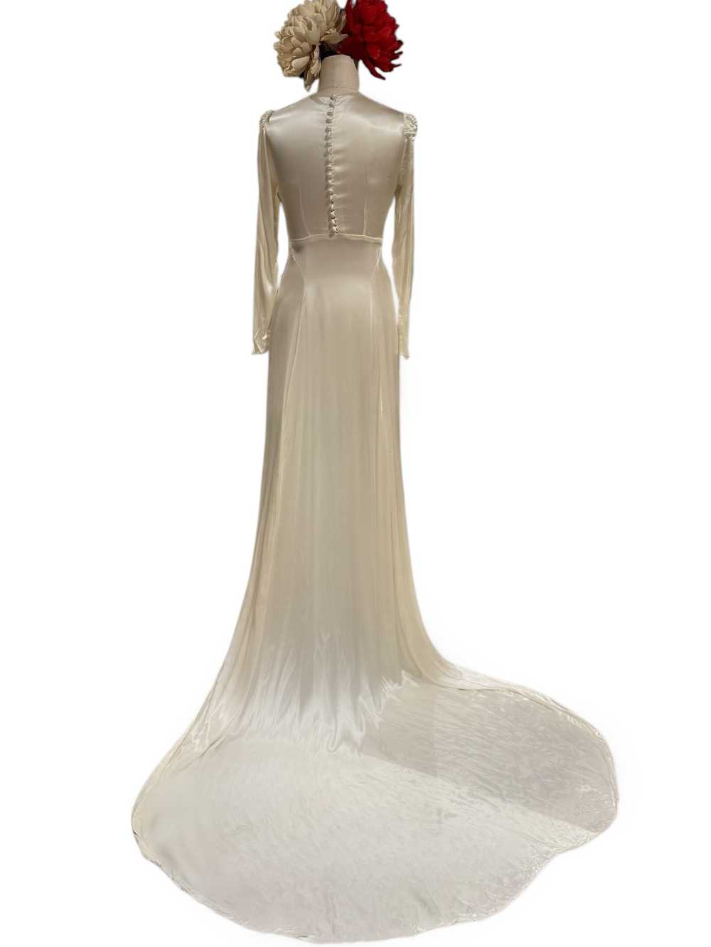 1930’s Satin Long Satin Wedding gown with Train - image 5