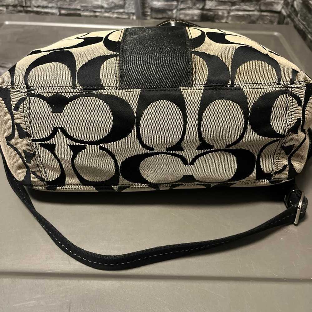 COACH  SIGNATURE BLACK STRIPE HOBO CARRY SHoULDER… - image 6