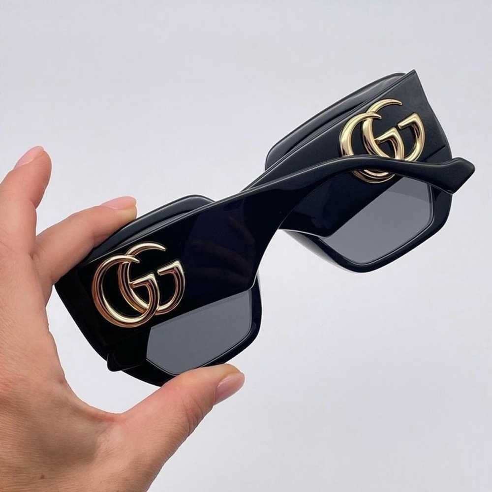 Gucci Oversized sunglasses - image 10