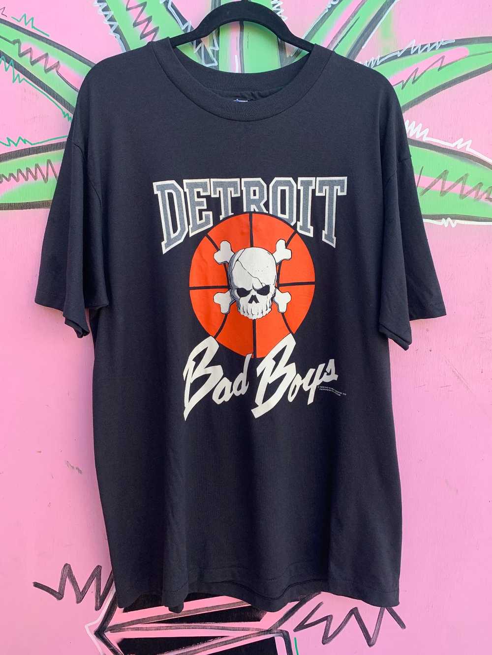 1988 NBA DETROIT PISTONS DETROIT BAD BOYS GRAPHIC… - image 1