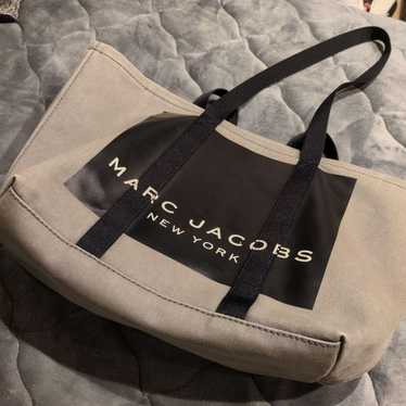 MARC JACOBS Gray Tote Bag