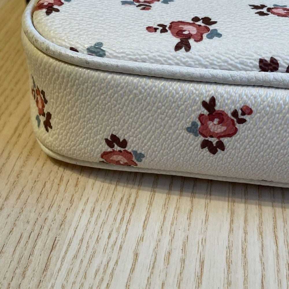 Crossbody Clutch With Flower Patch Print - image 5