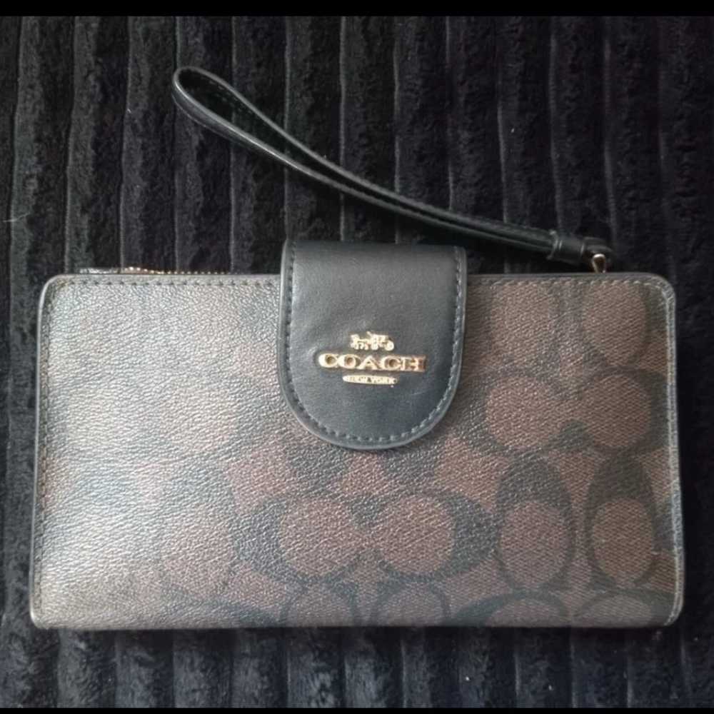 EUC COACH Phone Wallet In Signature Canvas BLK/BR… - image 1