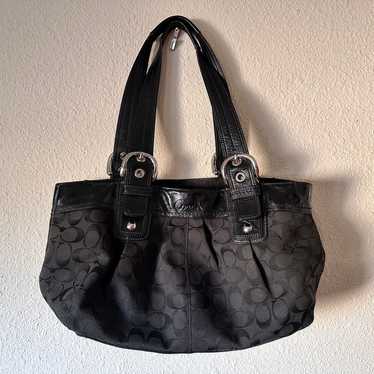 Black coach bag vintage with serial number, authen