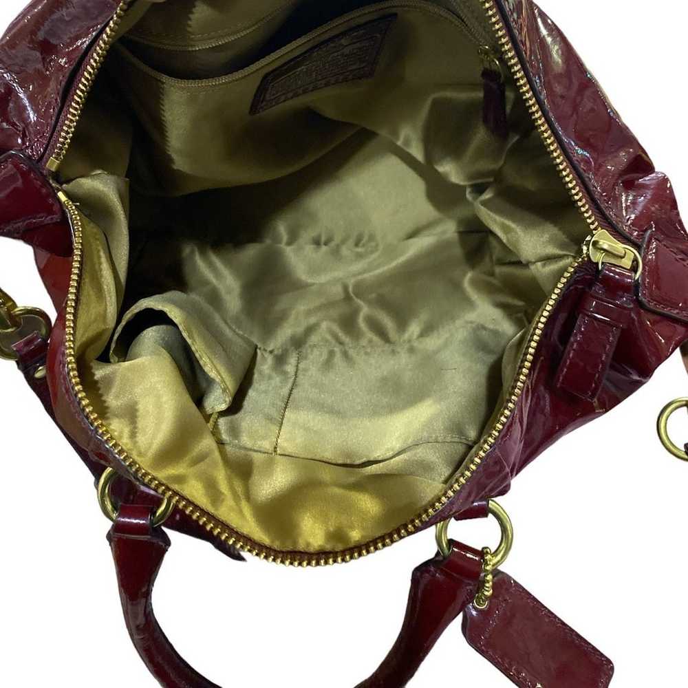 Coach - image 7