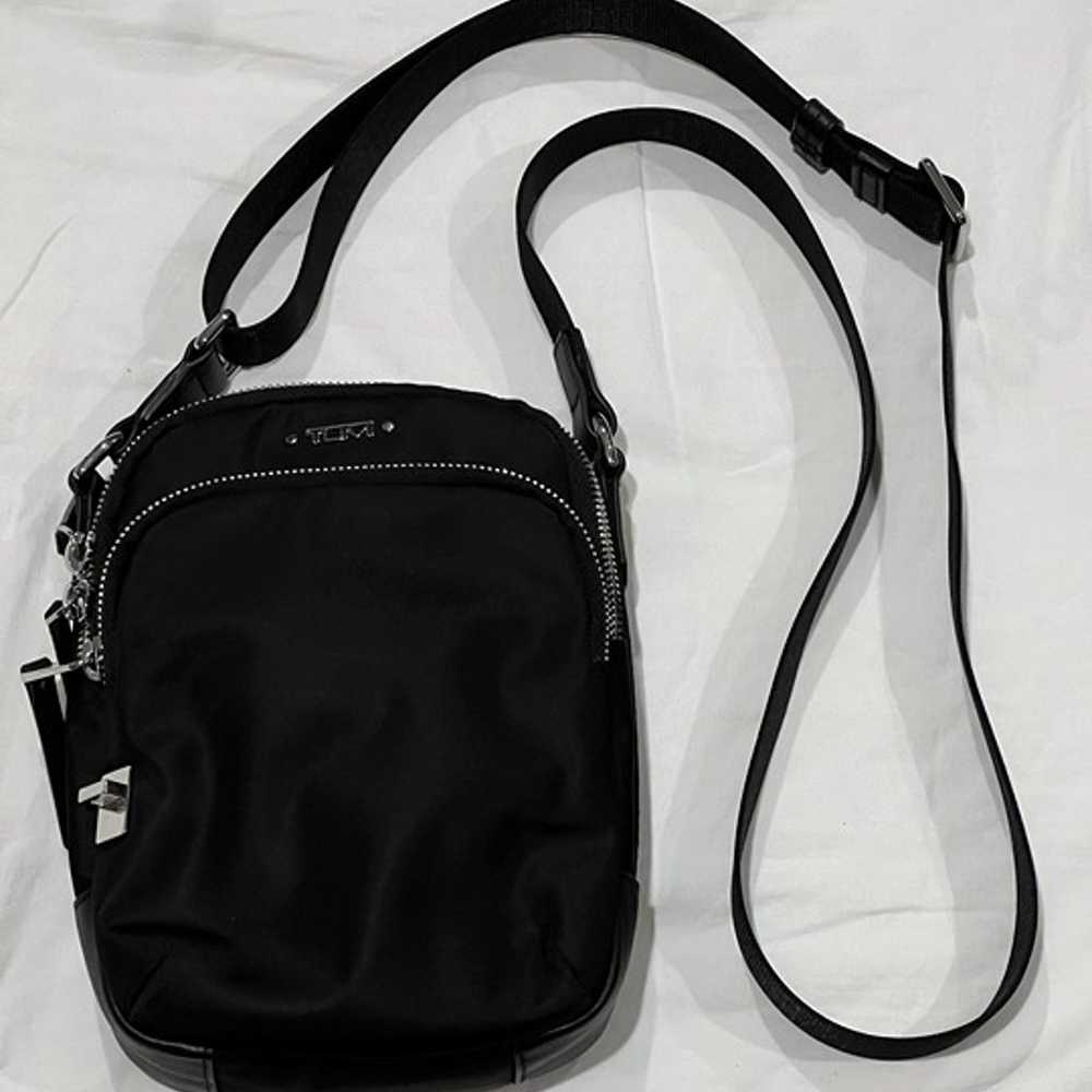 Tumi Voyageur Ruma Crossbody Nylon Bag Black/Silv… - image 2