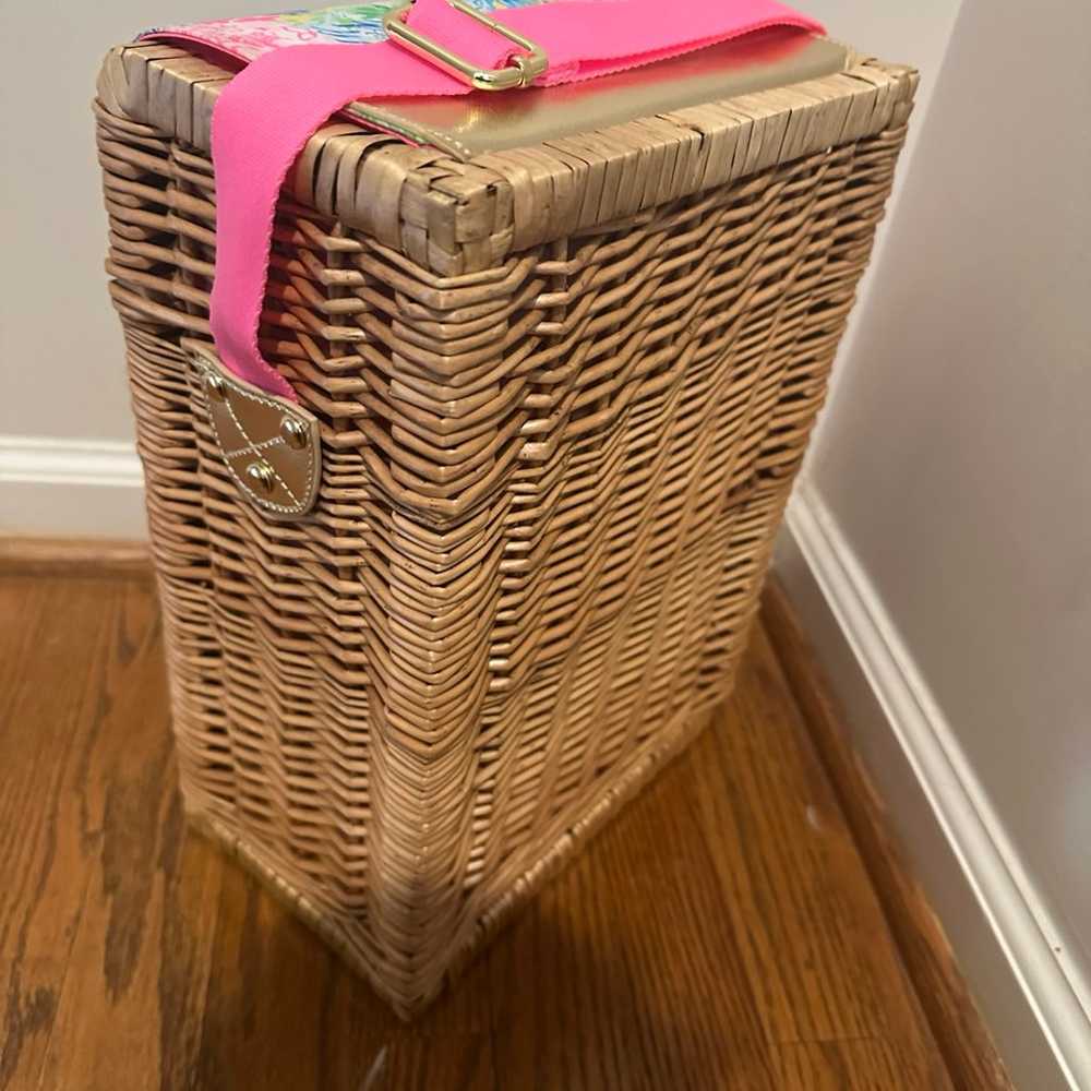 NWOT Lilly Pulitzer wicker wine basket - image 3