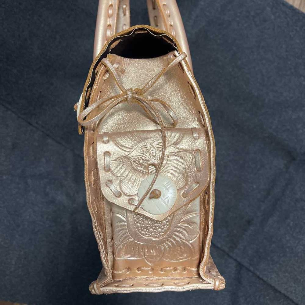 Grace Continental Carving Bag Pink Gold - image 5