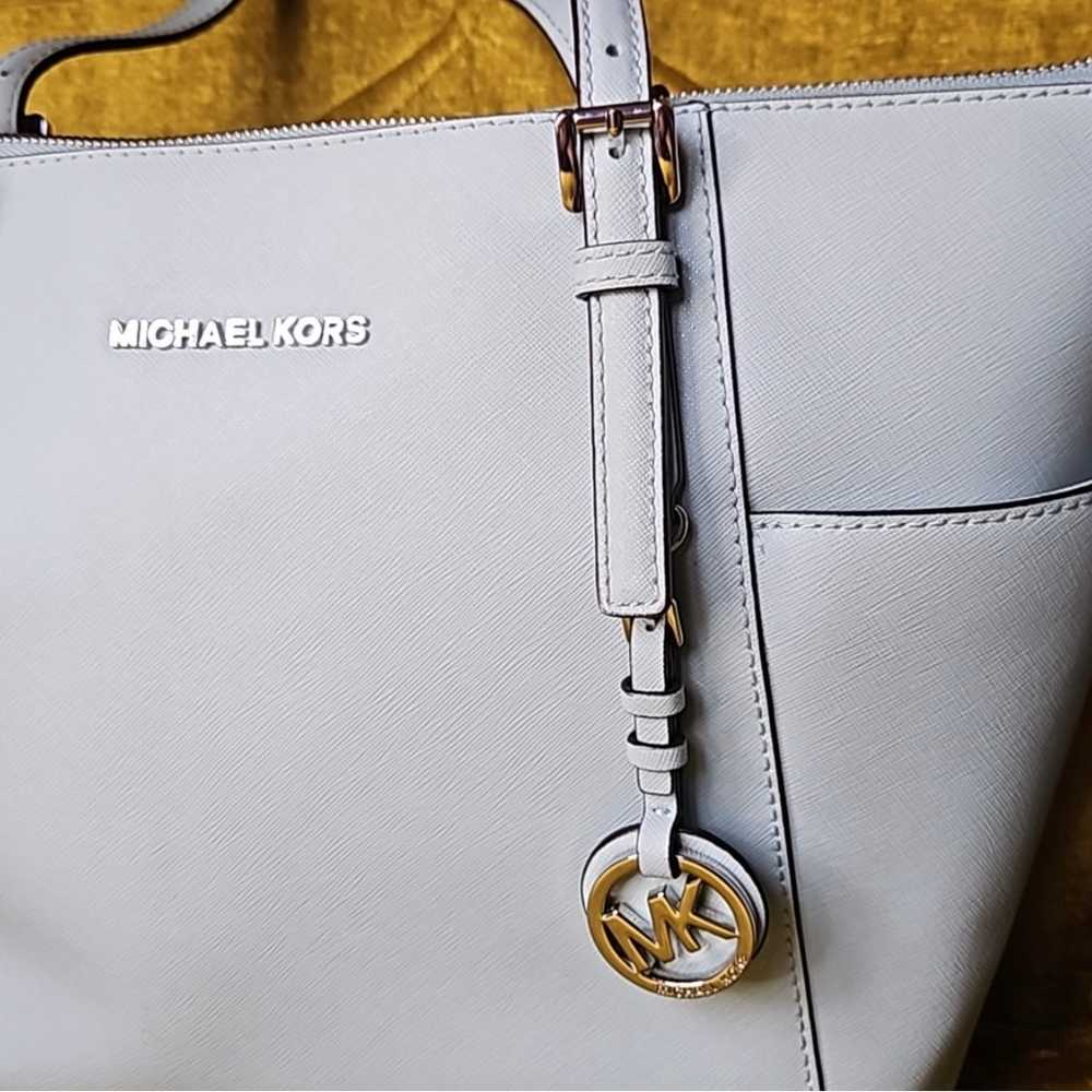 EUC Michael Kors Large Charlotte Tote Bag Mint - image 4