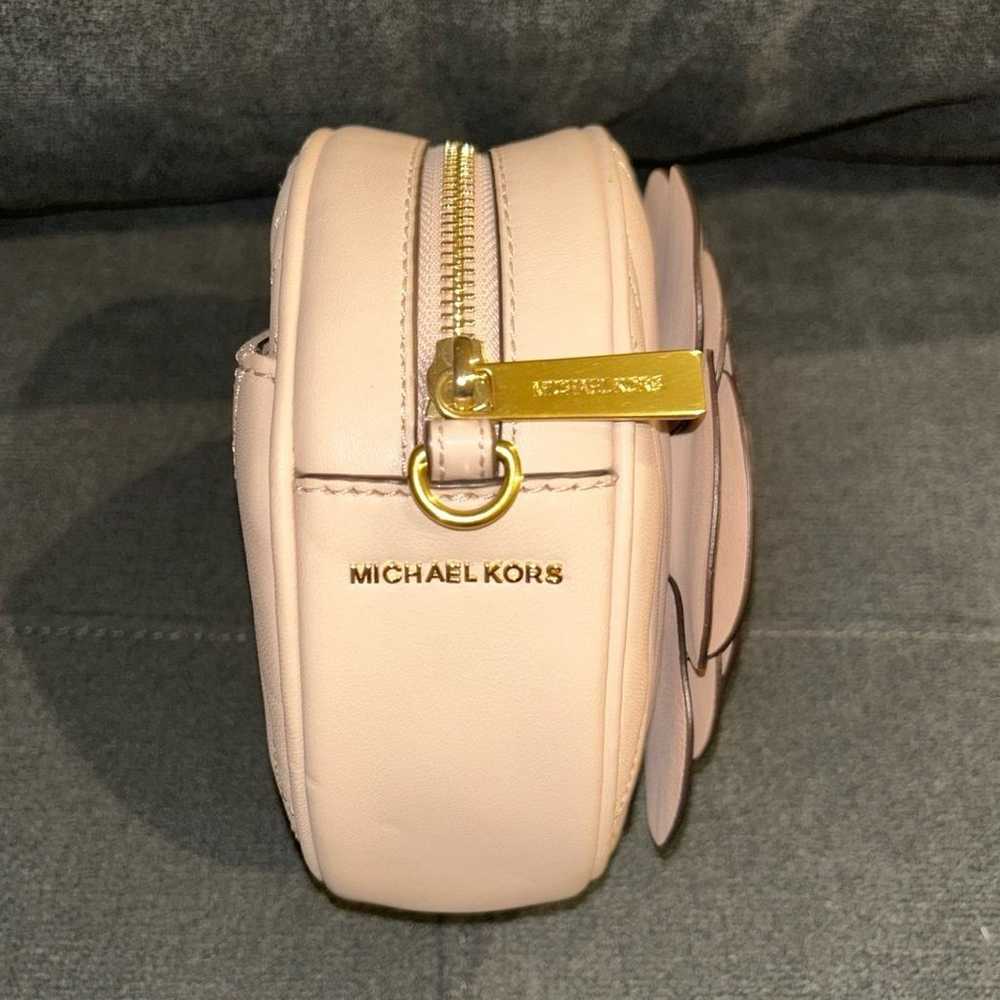 Michael Kors Vivian 3D Rose Crossbody Purse - Pas… - image 3