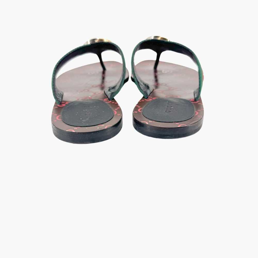 Gucci Double G leather sandal - image 6