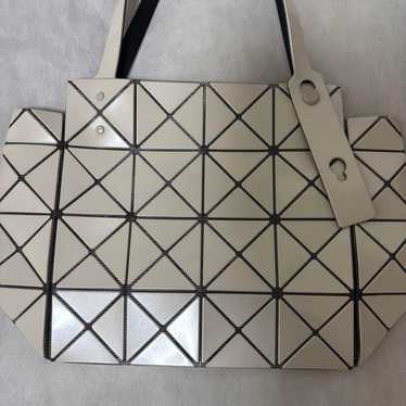 BAO BAO ISSEY MIYAKE CARAT Ivory - image 1