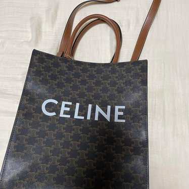 CELINE shoulder bag.