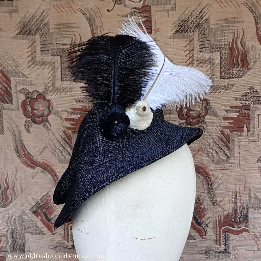 Amazing Vintage 1930s 40s Black Straw Hat Novelty… - image 3