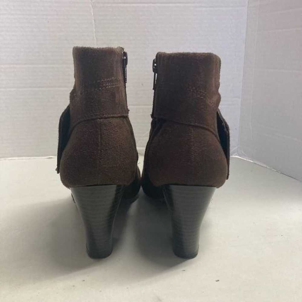 KIM ROGERS Brown Austin Booties Size 8.5 M - image 10