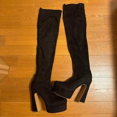 Black Suede Knee-High Boots