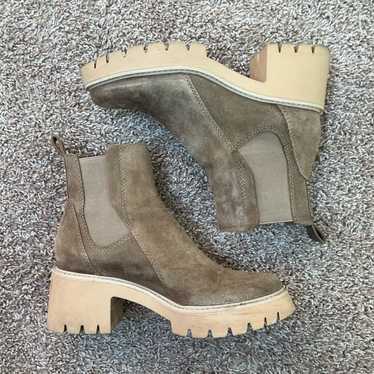 Dolce Vita Lug Sole Booties