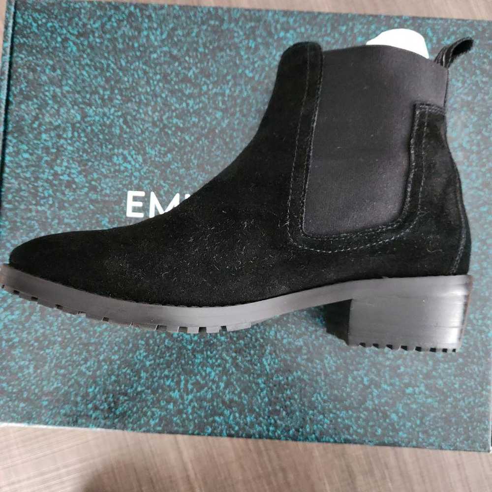 Emu Black Suede Side Gore Boots - image 4