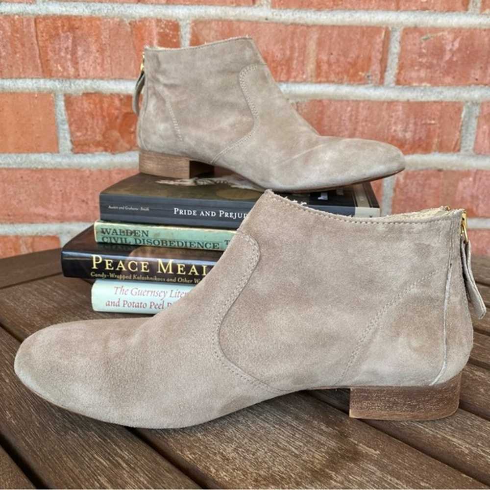 EUC Barneys New York Fawn Suede Booties 3/4 inch … - image 2