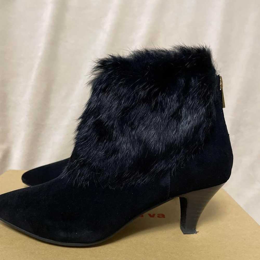 Black suede booties with fur, 7cm heel. - image 2