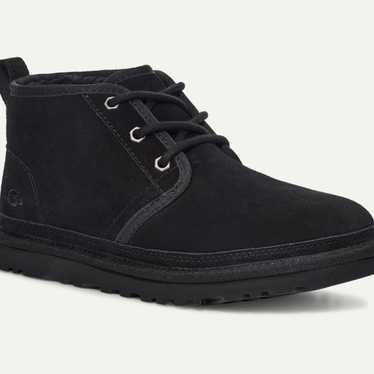 UGG Neumel  Chukka Boots