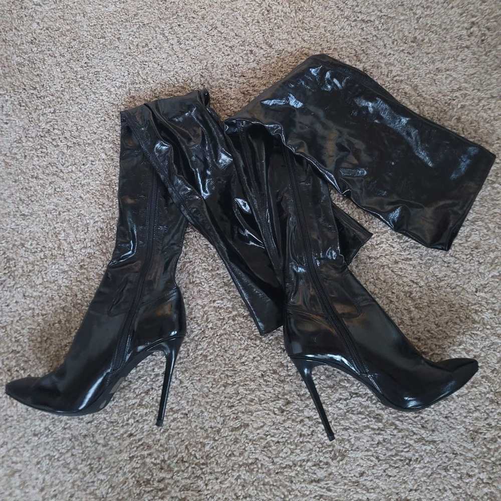 Steve madden patent leather over knee boots US 7 - image 2