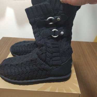 UGG Knit Boots Black