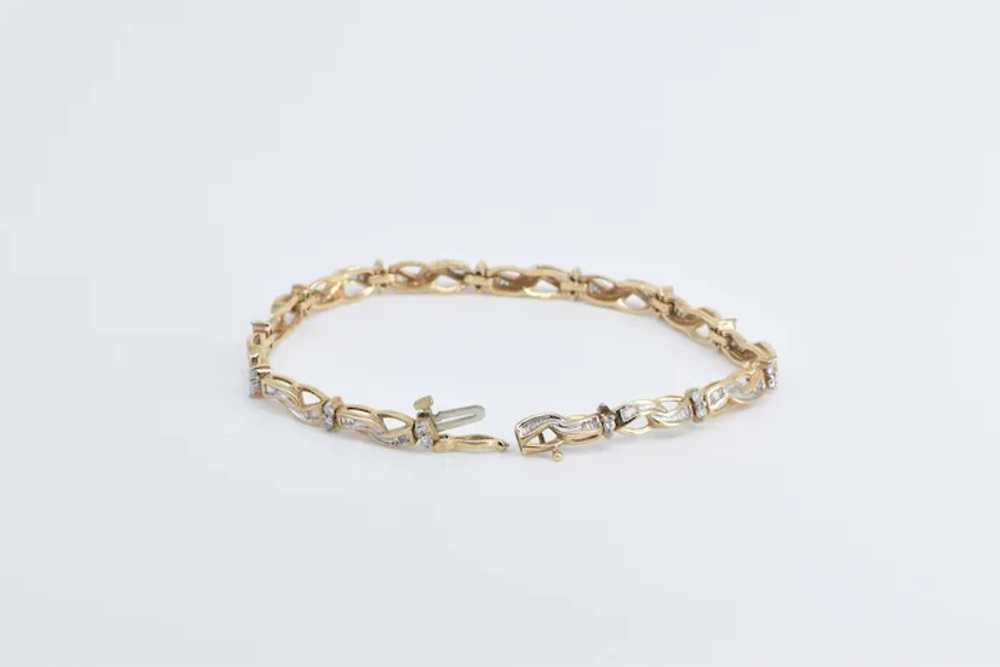 10K 1.50 Ctw Baguette Diamond Wavy Link Tennis Br… - image 2