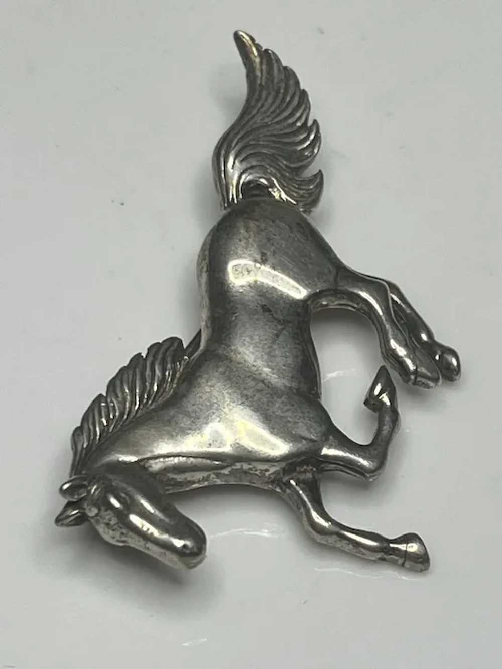 Vintage GS Sterling Silver Galloping Horse Brooch… - image 2