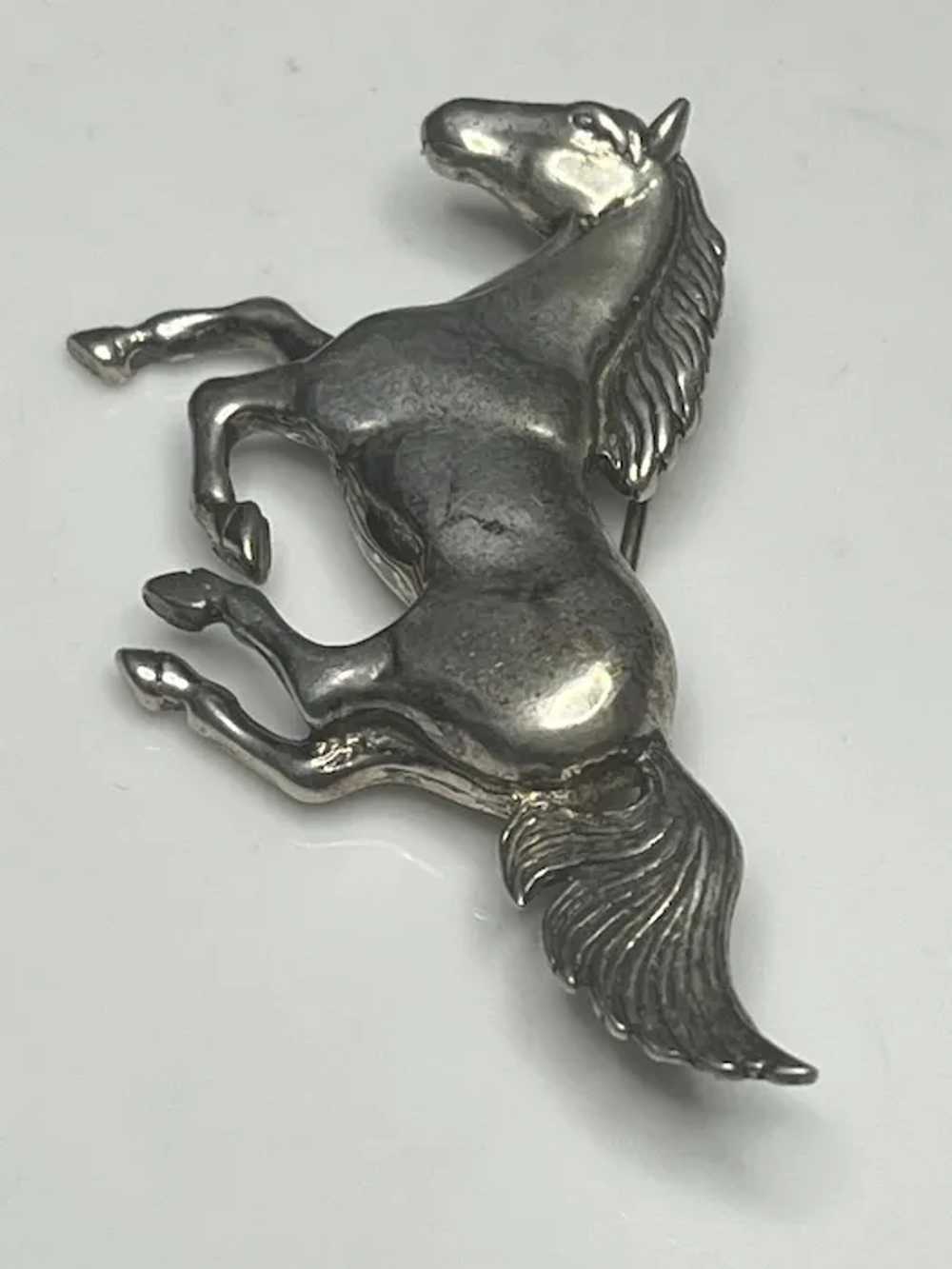 Vintage GS Sterling Silver Galloping Horse Brooch… - image 3