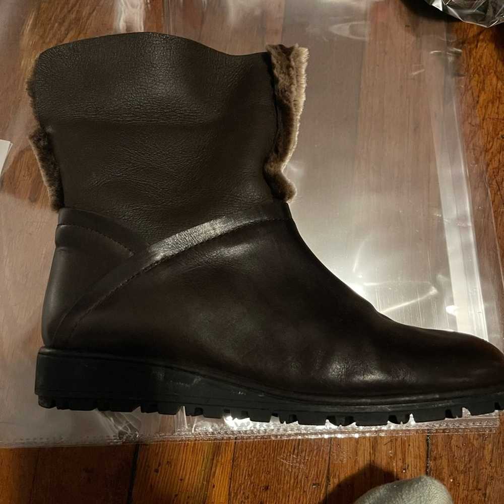 Stuart Weitzman Leather Winter Booties Ankle Boot… - image 7