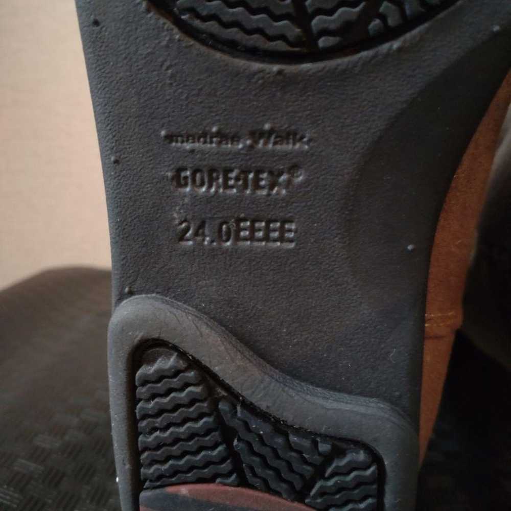 Gore-Tex Madras Walk Boots, Size 24 - image 6