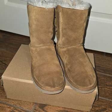 UGG Bailey bow