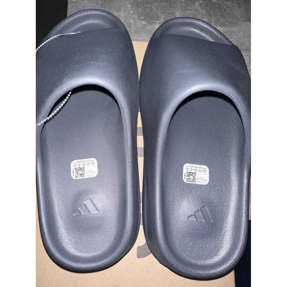 Yeezy x Adidas Slide sandals - image 5