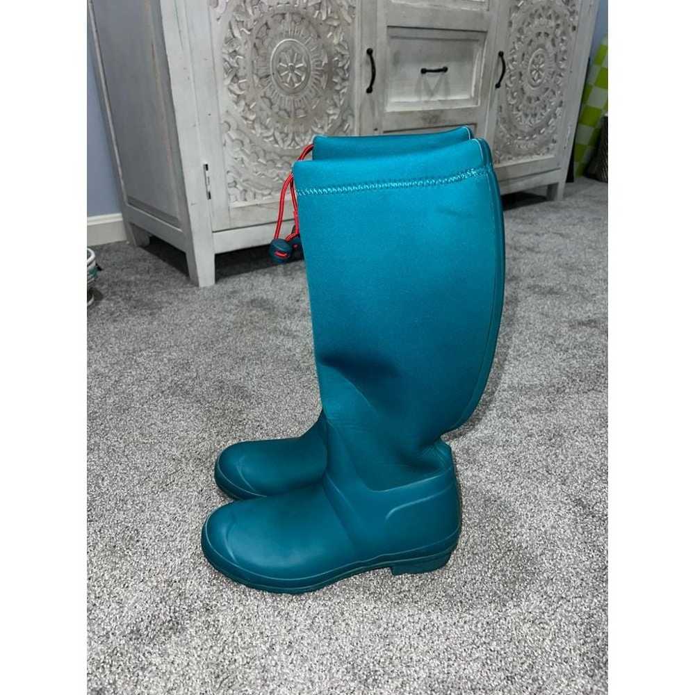 Women's Hunter rain boots size 8 in teal - image 2