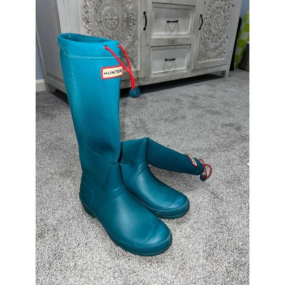 Women's Hunter rain boots size 8 in teal - image 4