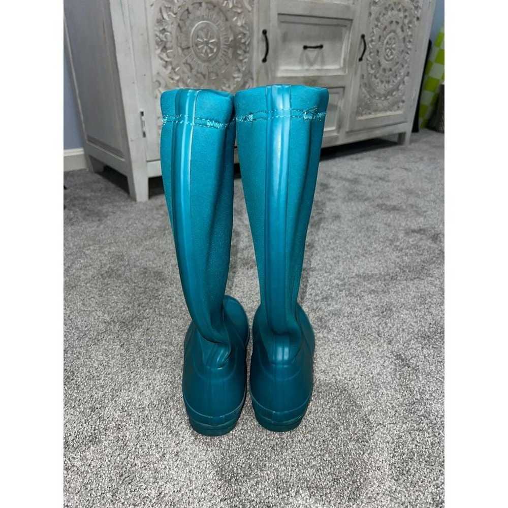 Women's Hunter rain boots size 8 in teal - image 5