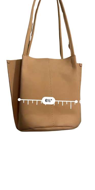 Portland Leather Devan Bucket Tote