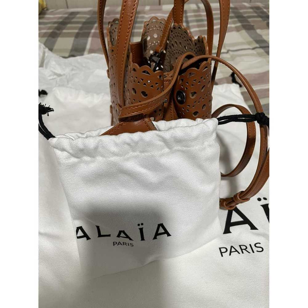 Alaïa Mina leather tote - image 9