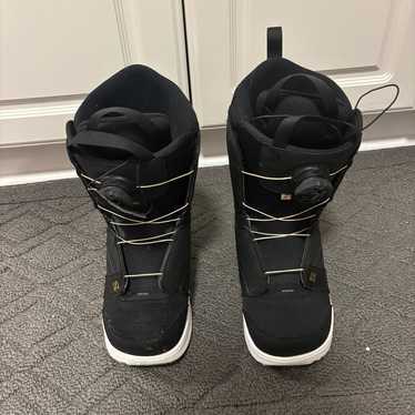 Black Salomon Snowboarding Boots - Women’s Size 6