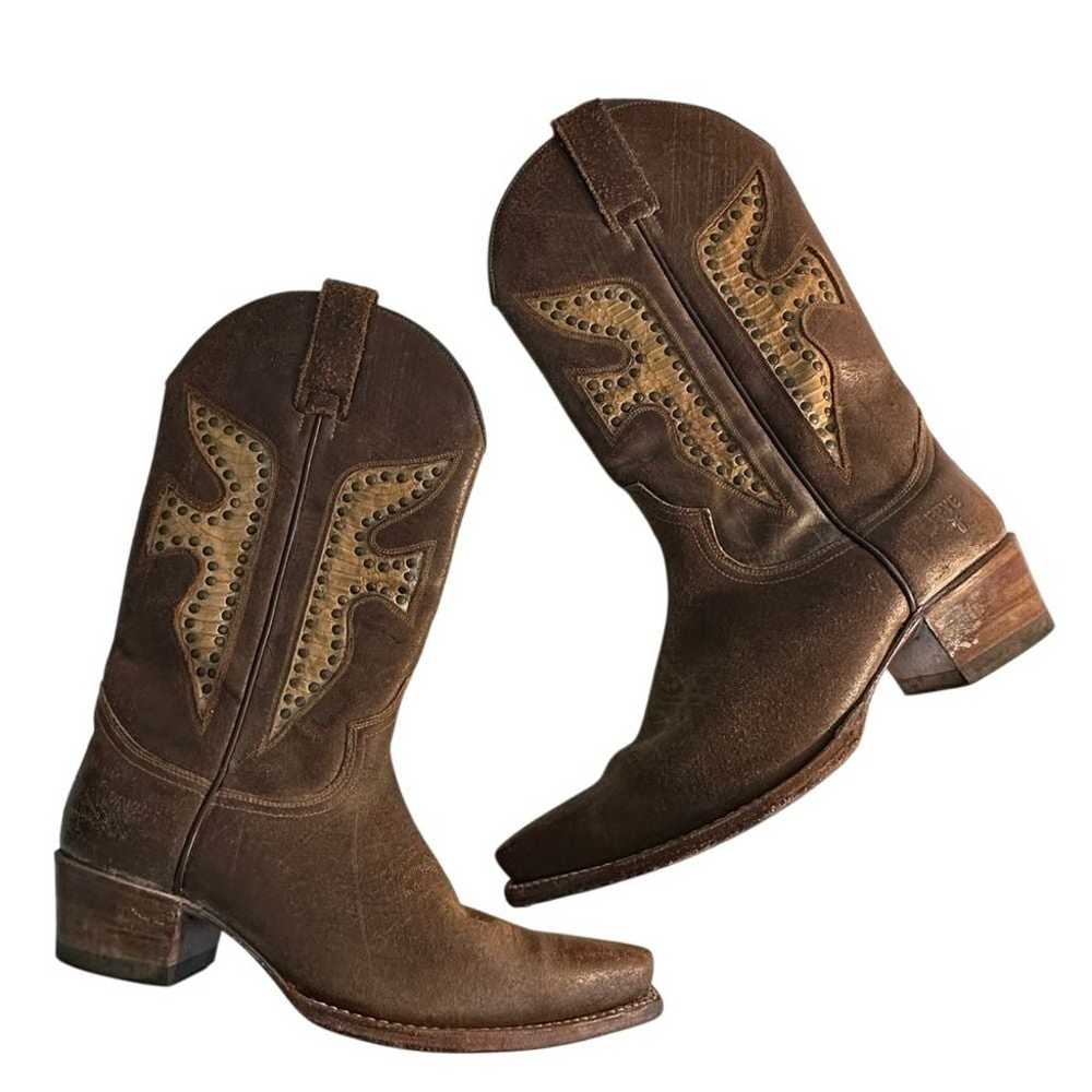 FRYE Daisy Duke Western Boots Size 10M Brown Dist… - image 1