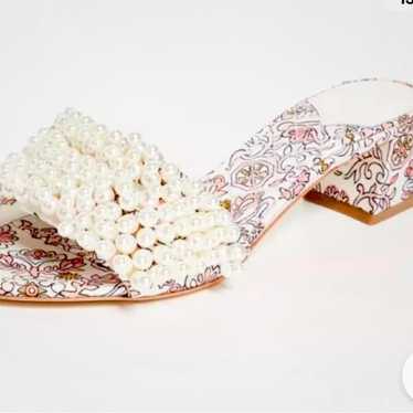 Tory Burch Tatiana Hicks Garden Pearl Embellished… - image 1