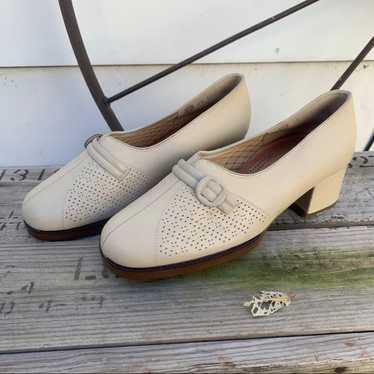 Vintage Dr Maertens Luftpolster cream nurse shoes 