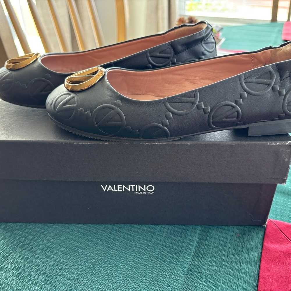 Black leather Valentino Calliope flats size 6 - image 2