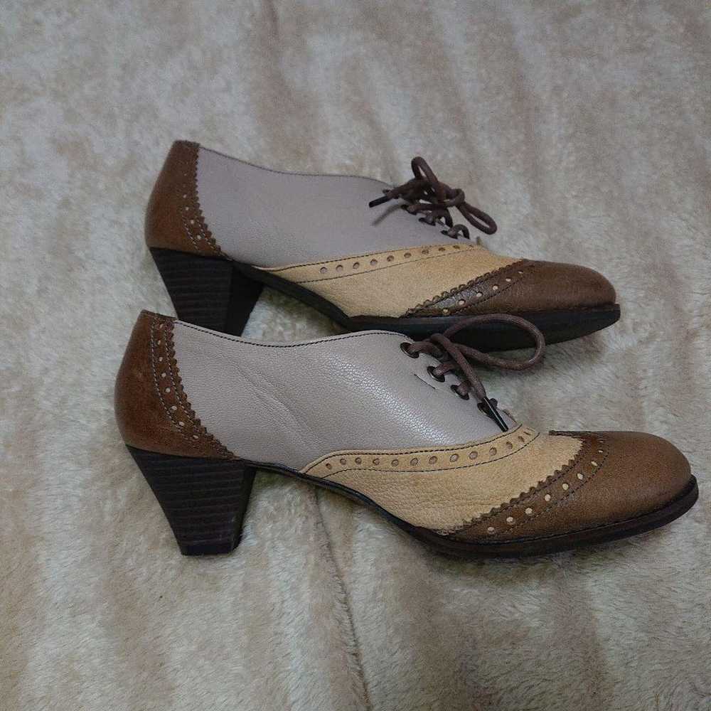 Himiko Lace-up Wingtip Leather Shoes - image 3